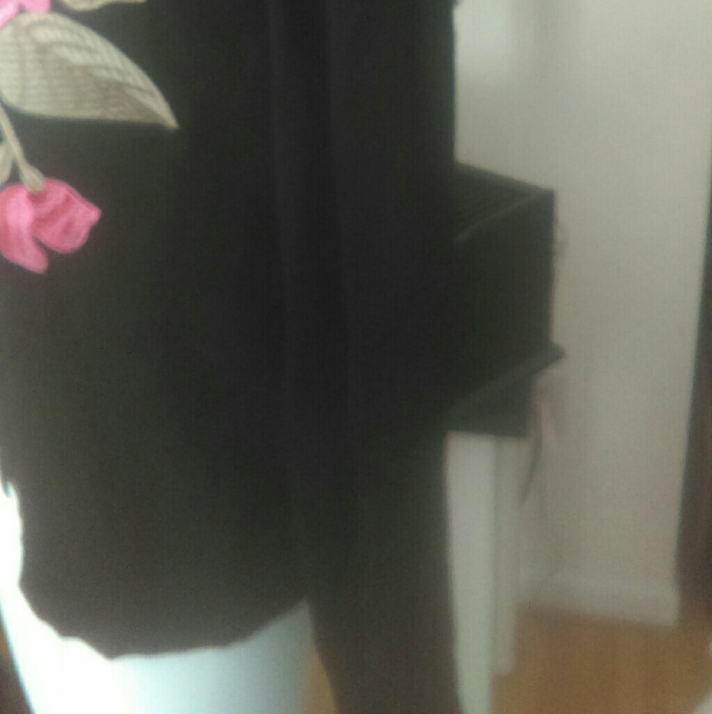 Cardigan - Picture 3 of 4